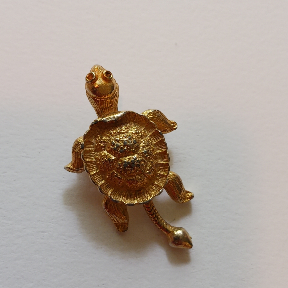 Vintage Turtle Brooch